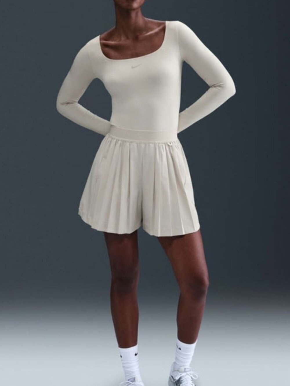 Nike 24.7 PerfectStretch Dri-FIT High-Waisted Loose Pleated Shorts